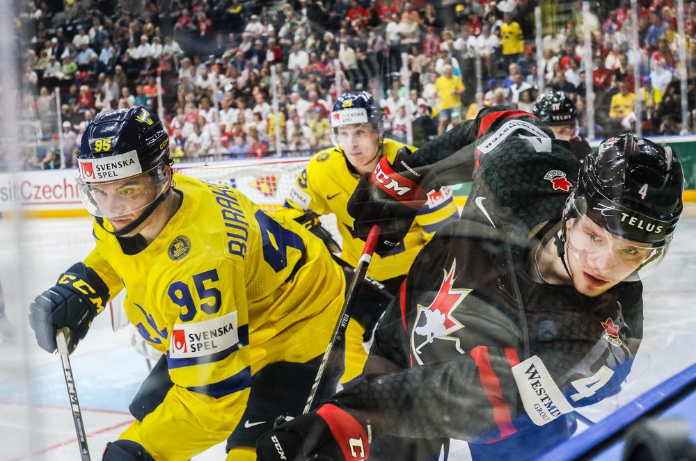 Švédi zdolali Kanadu 4:2 v súboji o bronz, dvojgólový Grundström